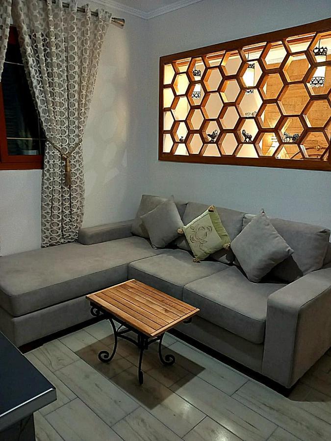 Villa Heljos Apartaments Vlorë 外观 照片