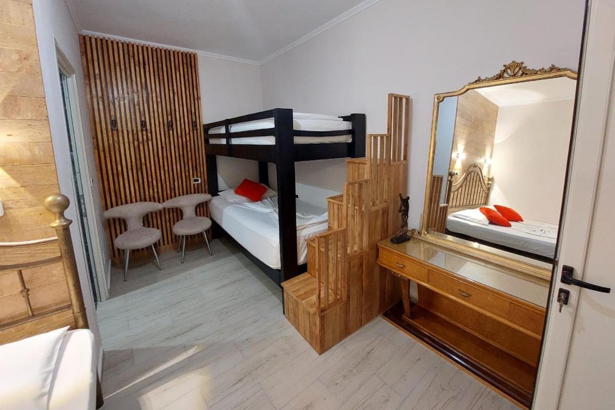 Villa Heljos Apartaments Vlorë 外观 照片