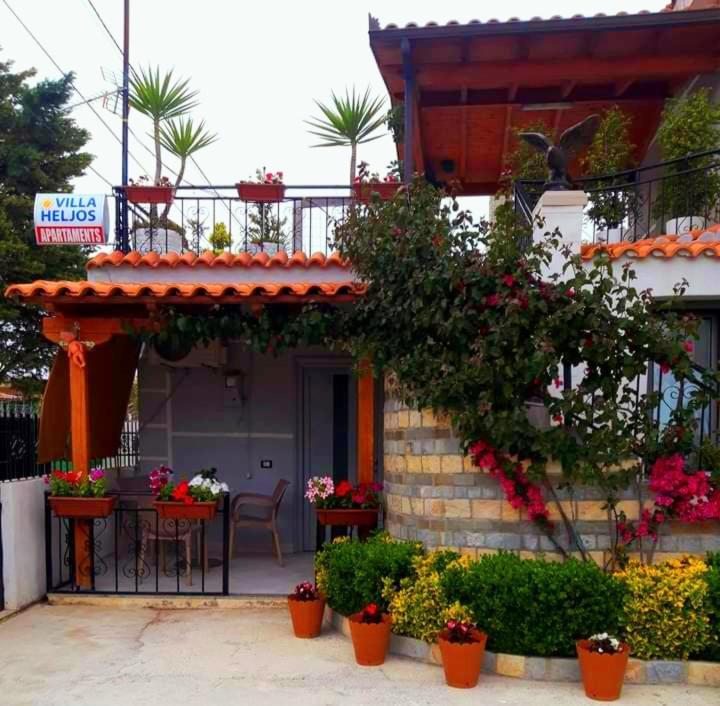 Villa Heljos Apartaments Vlorë 外观 照片