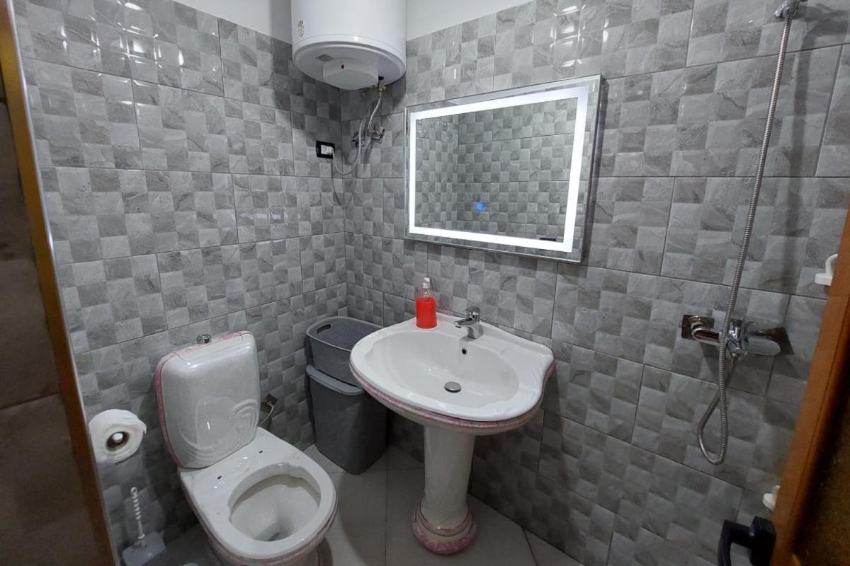 Villa Heljos Apartaments Vlorë 客房 照片