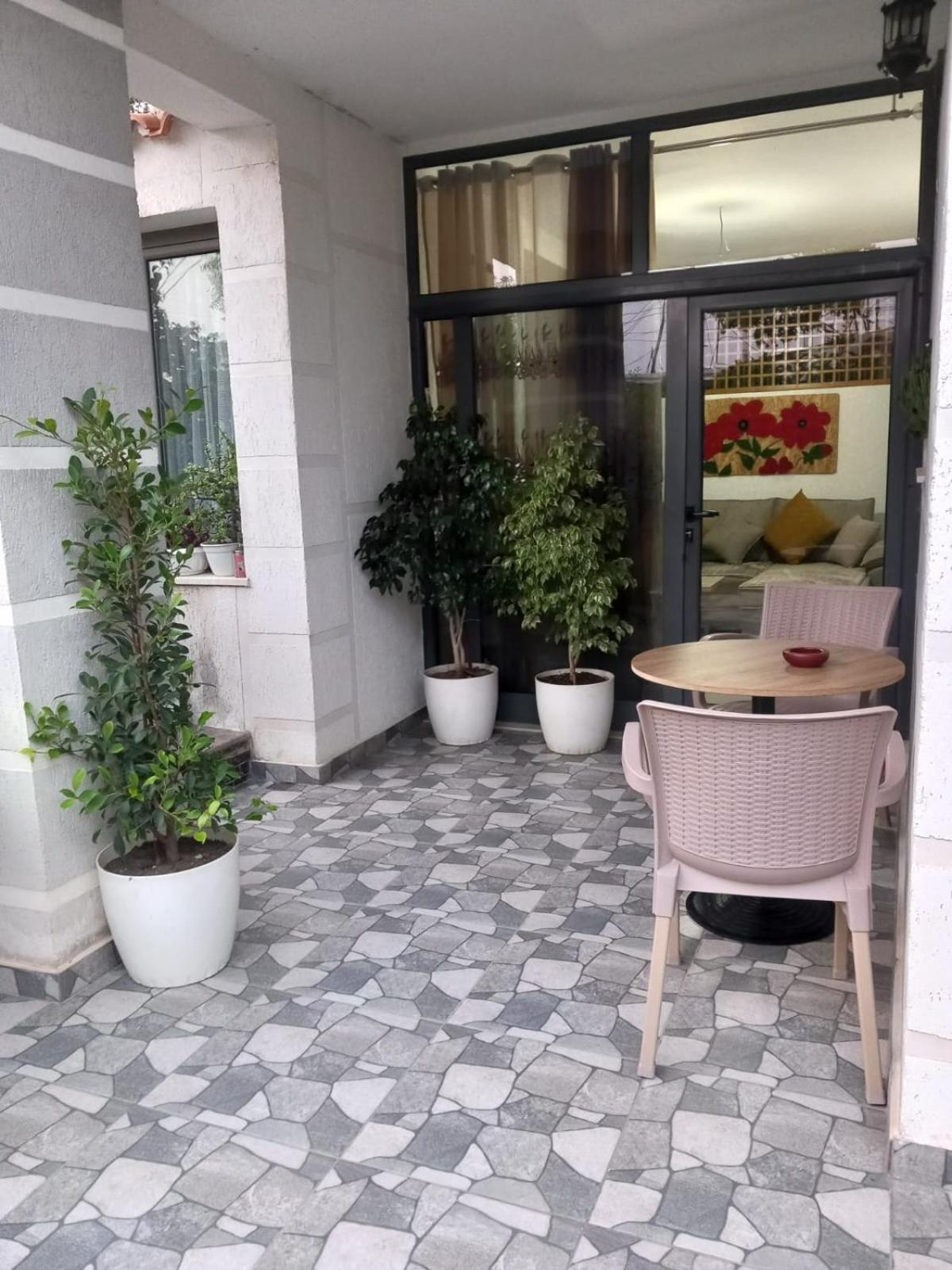 Villa Heljos Apartaments Vlorë 客房 照片