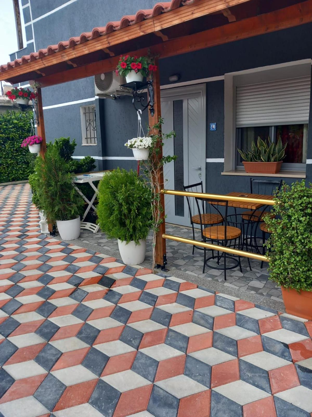 Villa Heljos Apartaments Vlorë 外观 照片